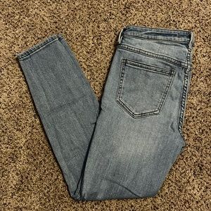 Free People Light Denim Skinny Jean Size 27